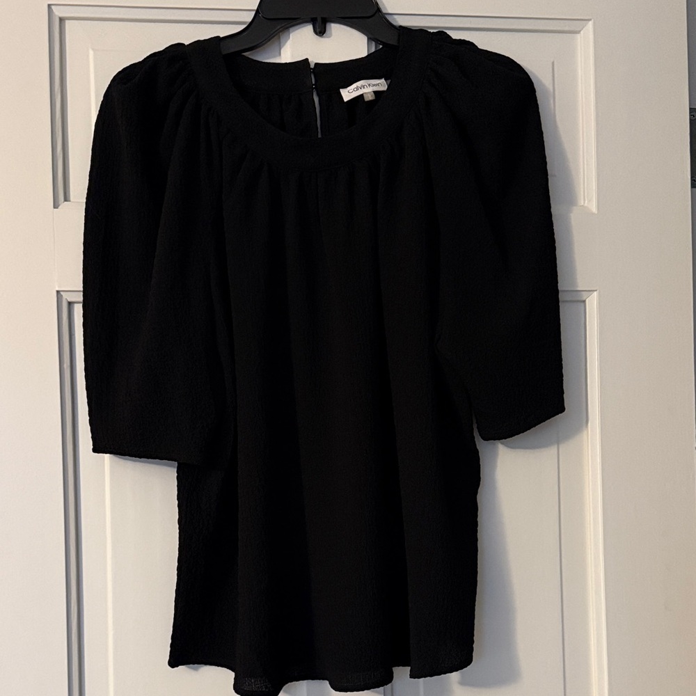 Calvin Klein Black Short Sleeve Blouse with Band collar and 2 Button back close